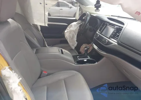 2014 Toyota Highlander Xle V6 z USA, uszkodzony, nr VIN 5TDKKRFH8ES023910